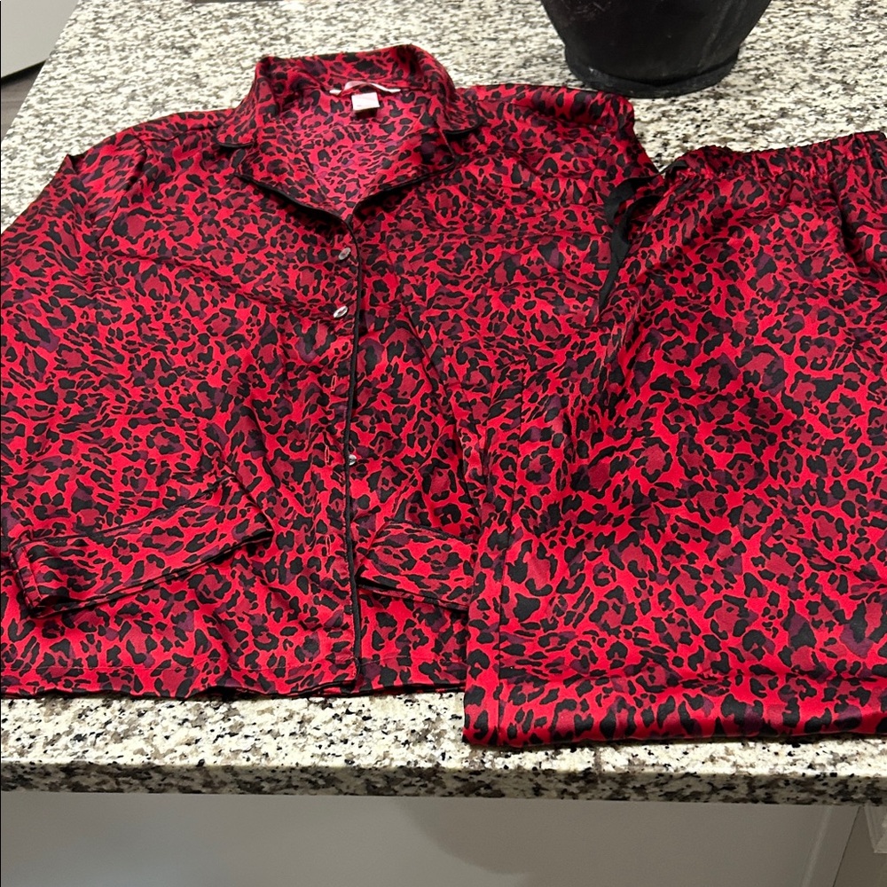 Vibrant Red Leopard Kids Pajama Set
